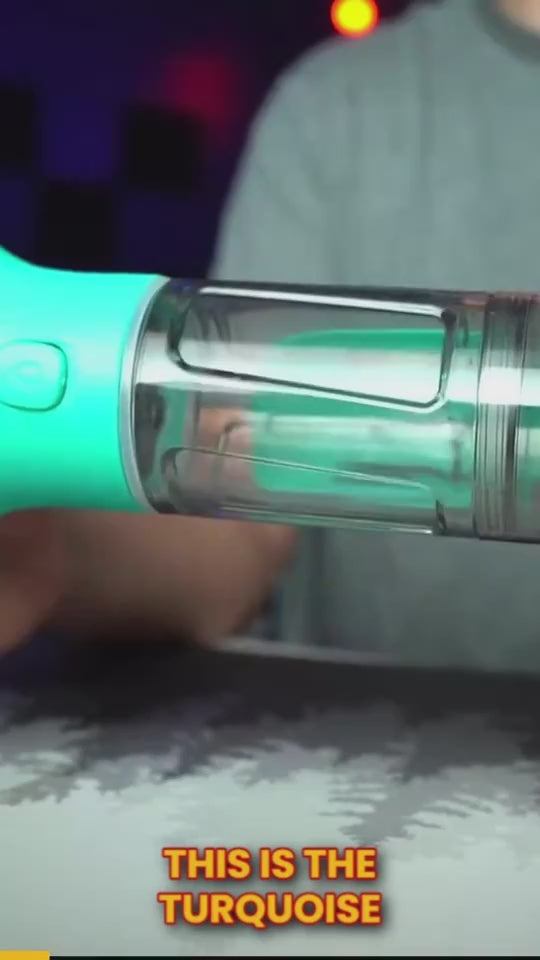 Portable dog water bottle demo video
